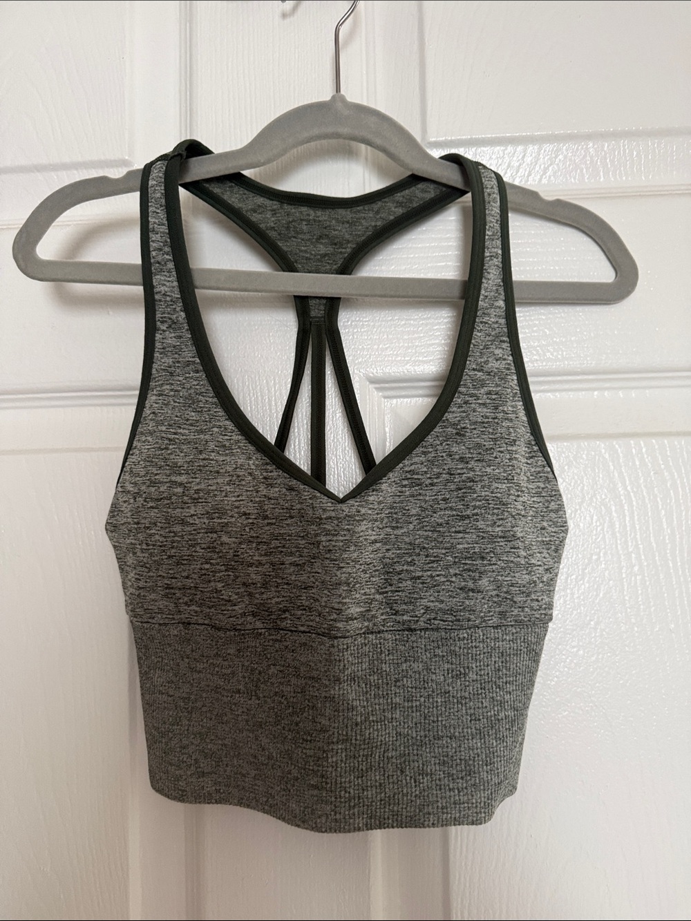 Seamless Green Heather Sports Bralette with Strappy Back